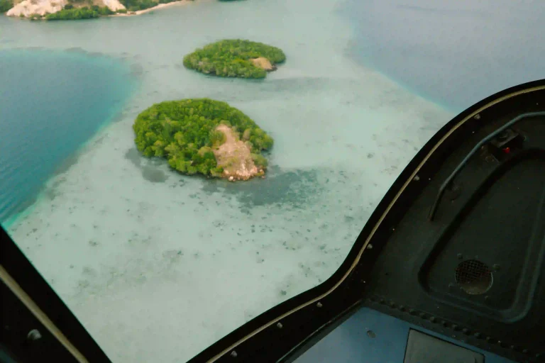 Terbang di Langit Komodo | Paket Tour Helikopter Labuan Bajo | IndonesiaJuara Trip